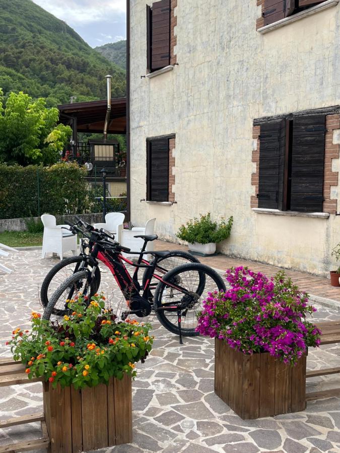 Casa Vacanze Vecchio Frantoio Residenza Moraiolo Сполето Экстерьер фото
